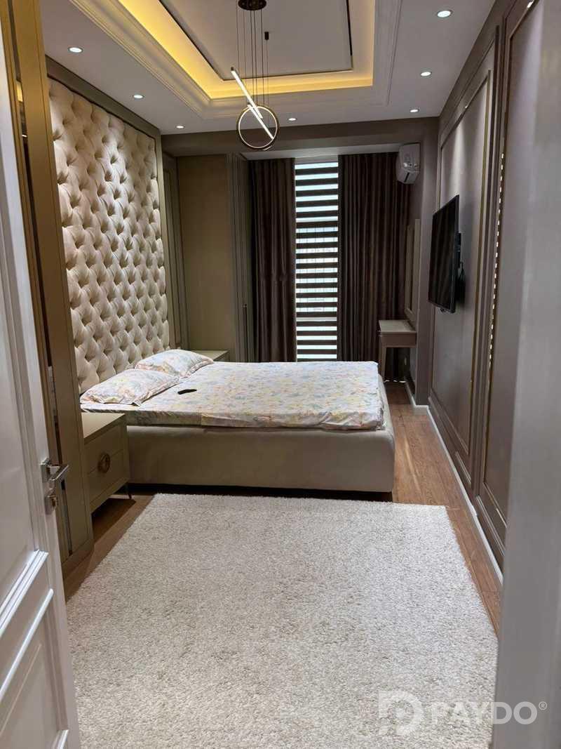 4-комн. • 11 этаж • 150.0 м² • Кароболо