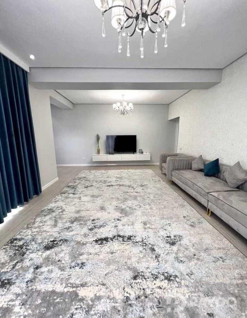 4-комн. • 8 этаж • 200.0 м² • Кароболо