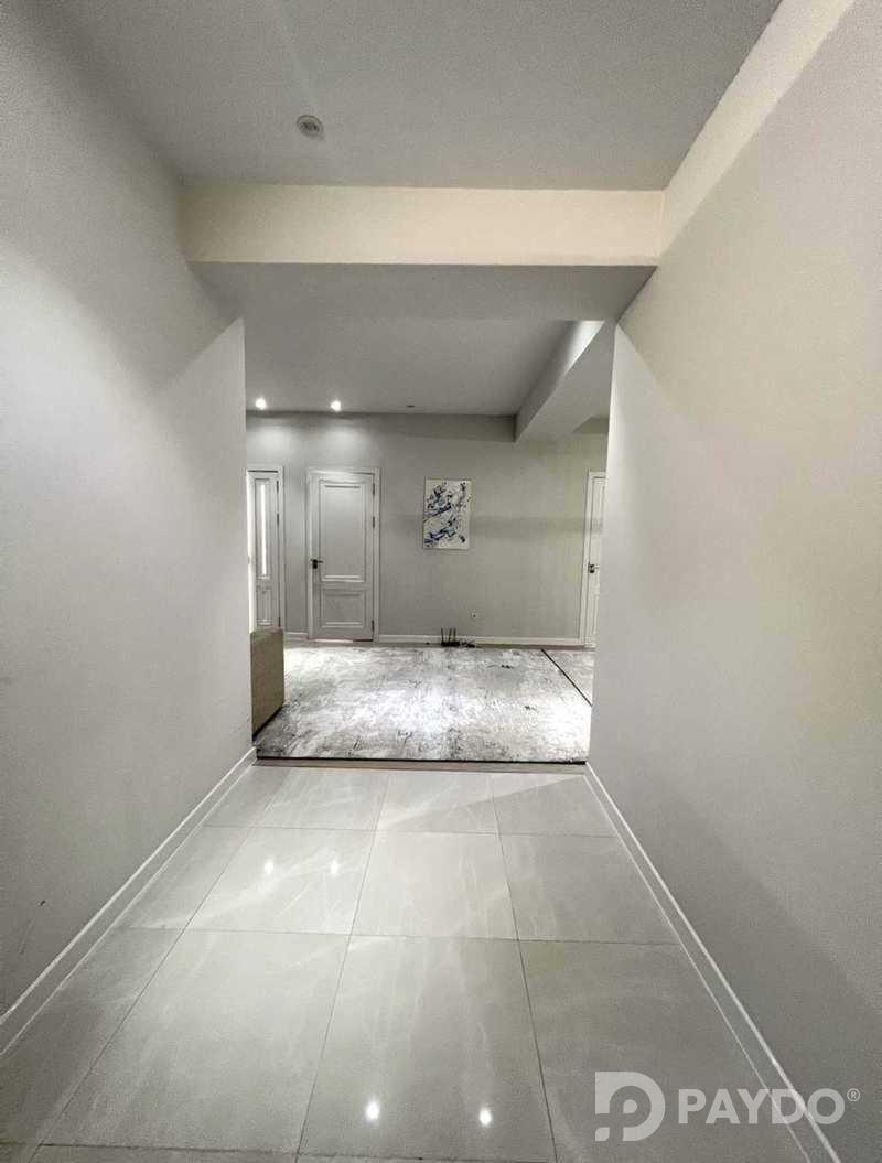 4-комн. • 8 этаж • 200.0 м² • Кароболо