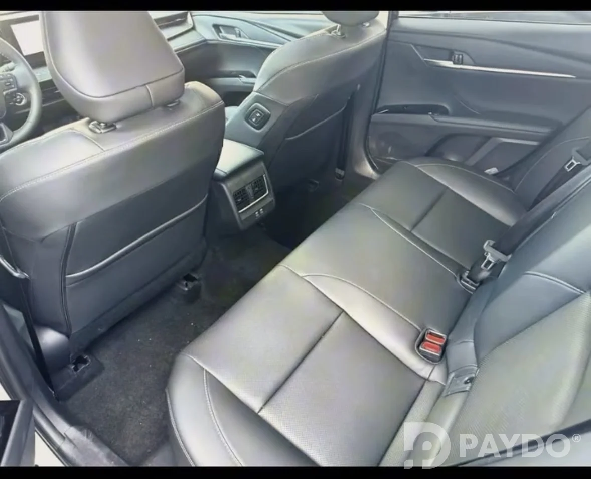 Toyota Camry • 2025 y • 2 l • Automatic • Sedan • Rear-wheel • Hybrid