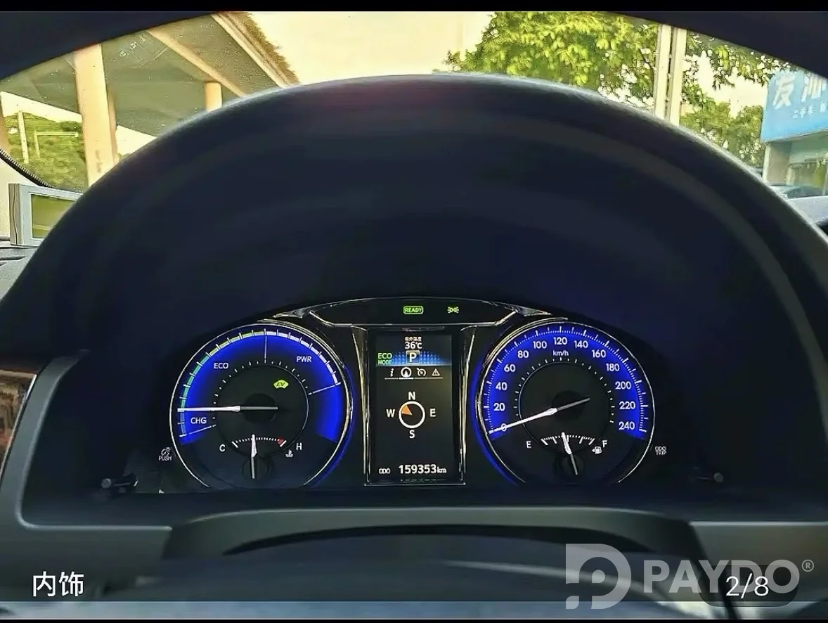 Toyota Camry • 2016 г • 2.5 л • Автомат • Седан • Задний • Гибрид