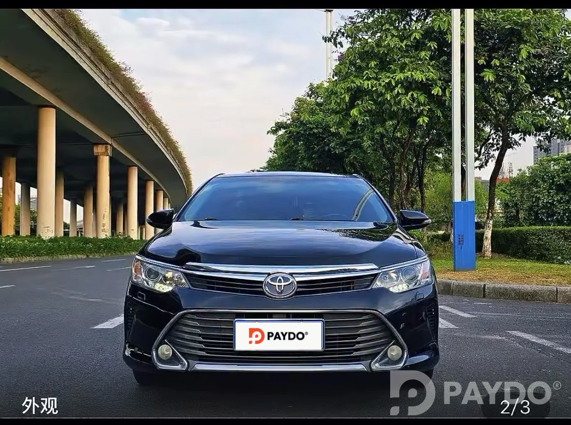 Toyota Camry • 2016 г • 2.5 л • Автомат • Седан • Задний • Гибрид