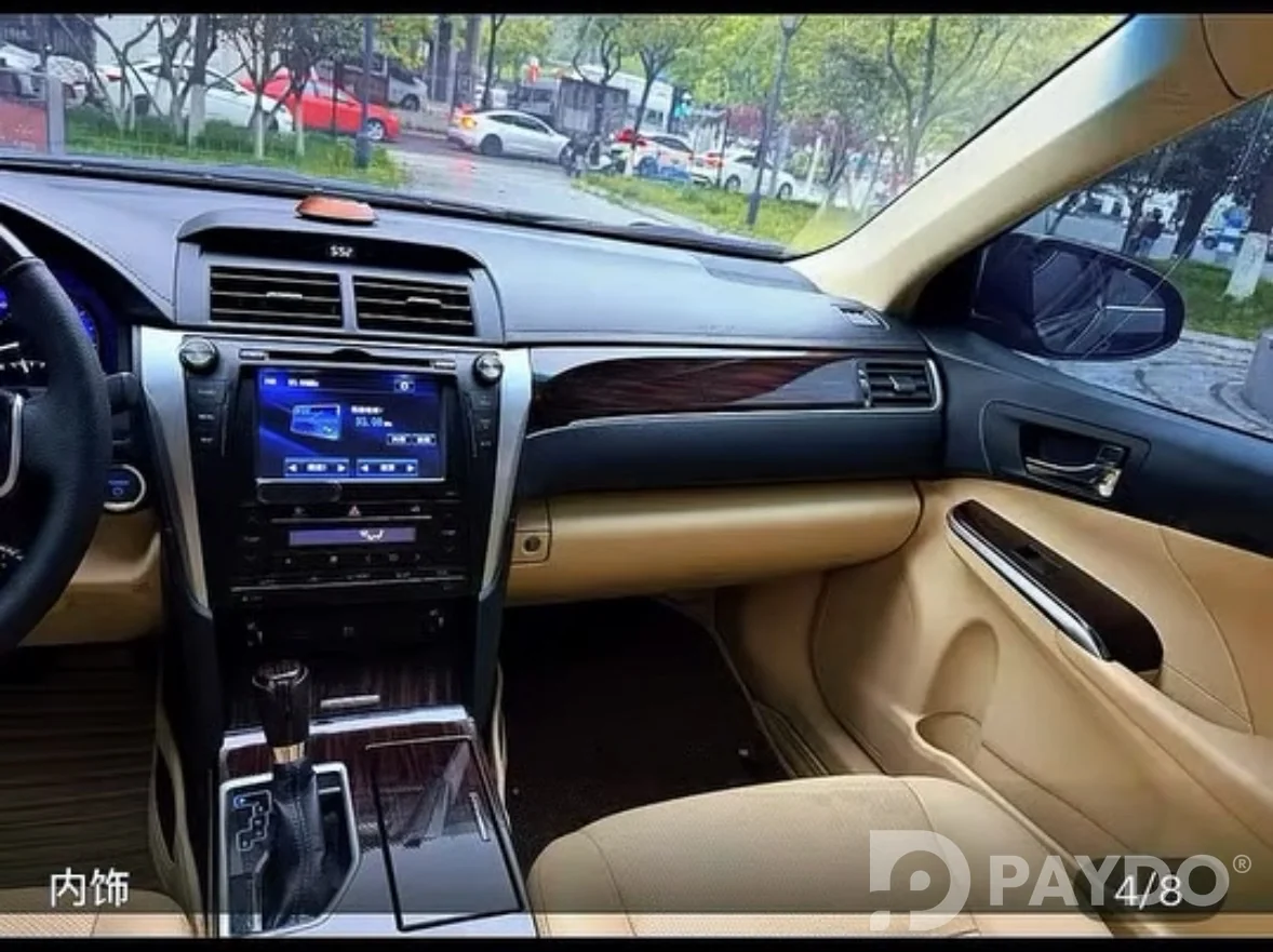 Toyota Camry • 2016 г • 2.5 л • Автомат • Седан • Задний • Гибрид