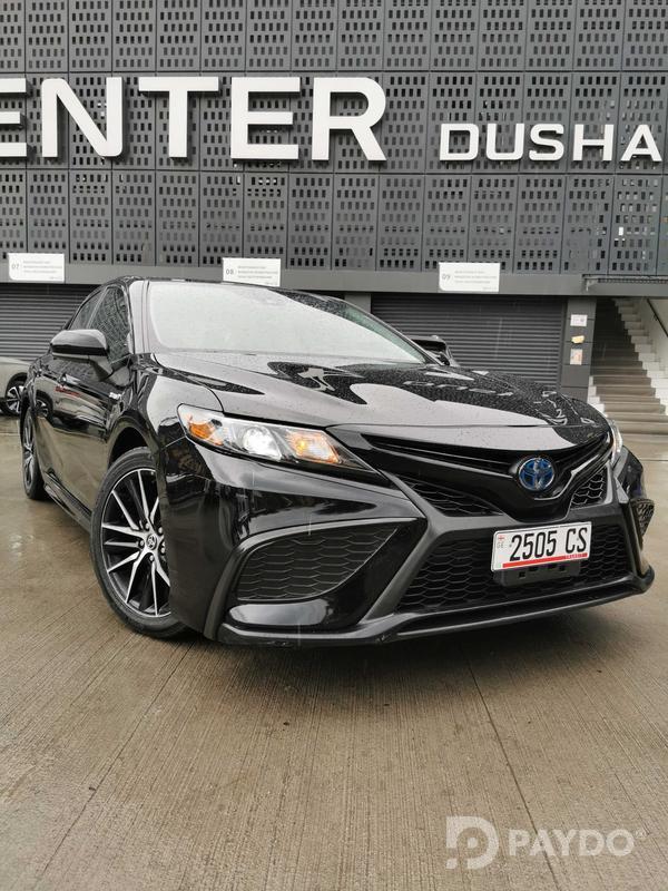 Toyota Camry • 2021 y • 2.5 l • Automatic • Sedan • Front-wheel • Hybrid
