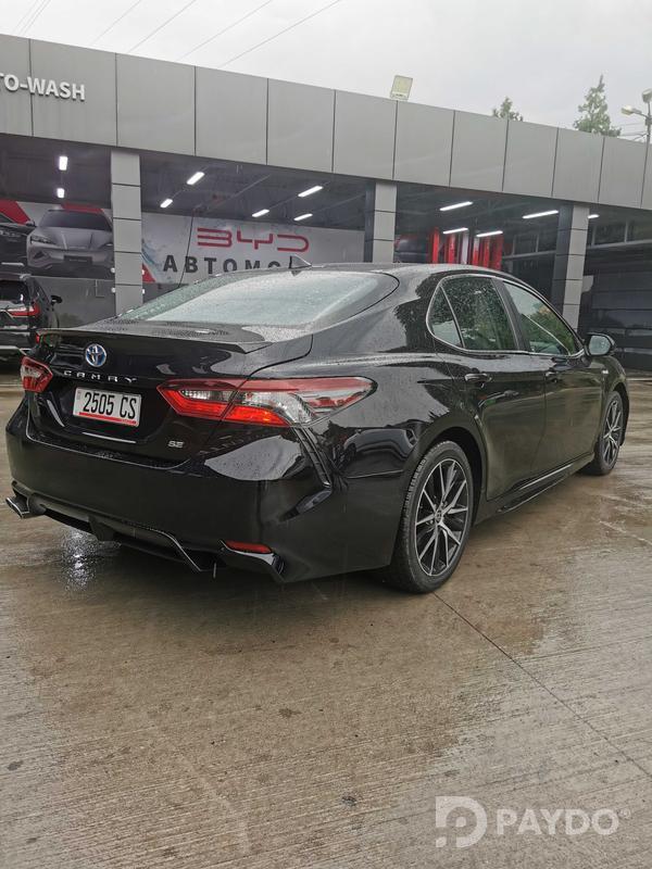 Toyota Camry • 2021 y • 2.5 l • Automatic • Sedan • Front-wheel • Hybrid