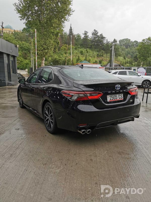 Toyota Camry • 2021 y • 2.5 l • Automatic • Sedan • Front-wheel • Hybrid