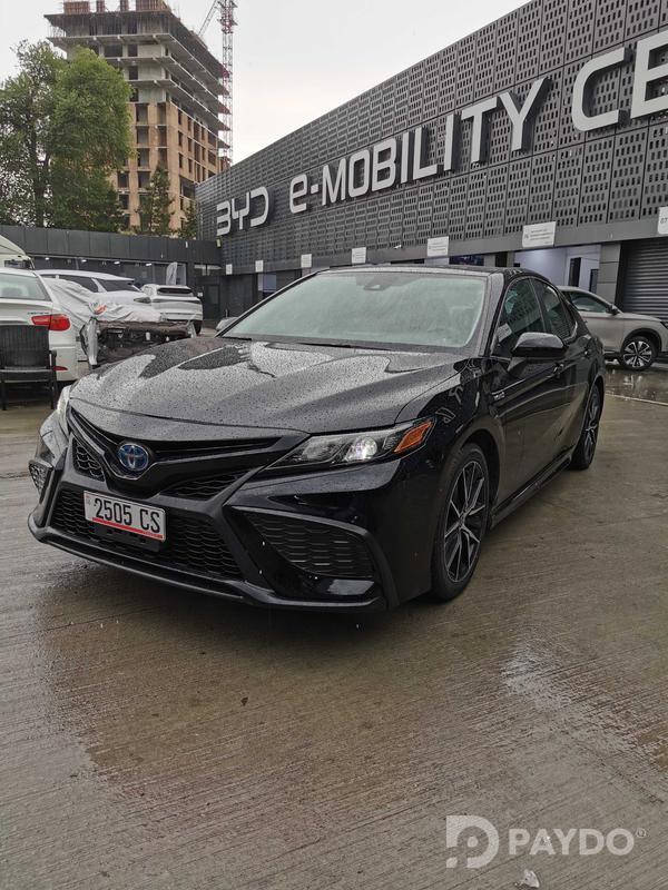 Toyota Camry • 2021 y • 2.5 l • Automatic • Sedan • Front-wheel • Hybrid
