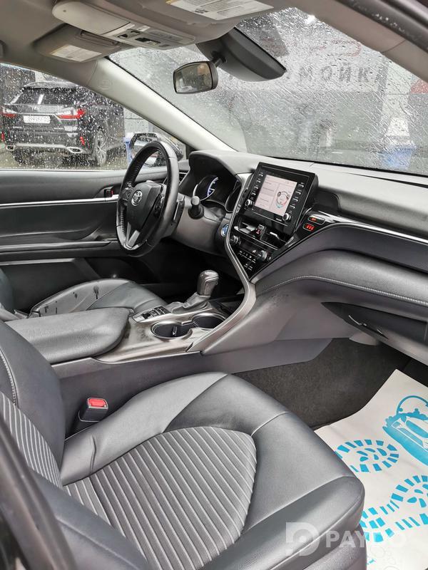 Toyota Camry • 2021 y • 2.5 l • Automatic • Sedan • Front-wheel • Hybrid
