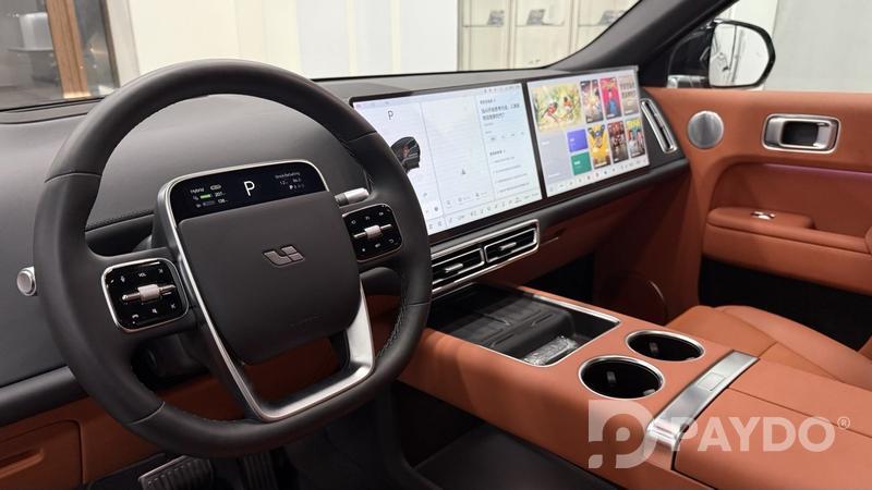 LiXiang L9 • 2025 y • 1.5 l • Automatic • SUV • All-wheel • Hybrid