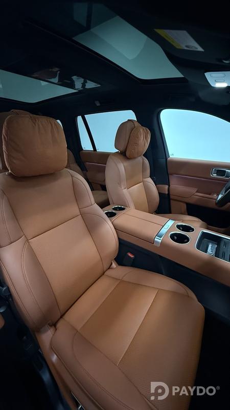 LiXiang L9 • 2025 y • 1.5 l • Automatic • SUV • All-wheel • Hybrid