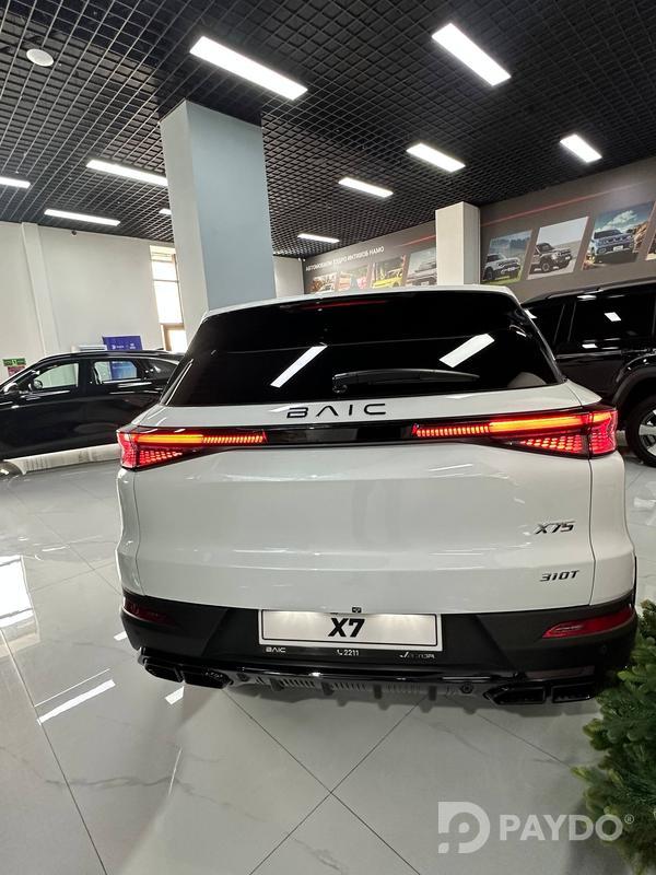 BAIC X75 • 2025 y • 1.5 l • Automatic • Crossover • Front-wheel • Petrol