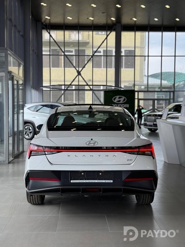 Hyundai Elantra • 2025 г • 2 л • Автомат • Седан • Передний • Бензин