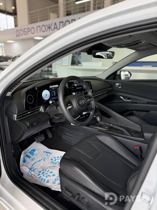 Hyundai Elantra • 2025 г • 2 л • Автомат • Седан • Передний • Бензин