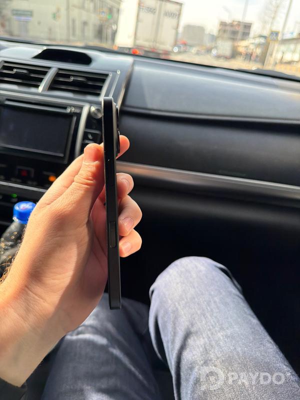 Apple iPhone 16 • 128 ГБ • Черный