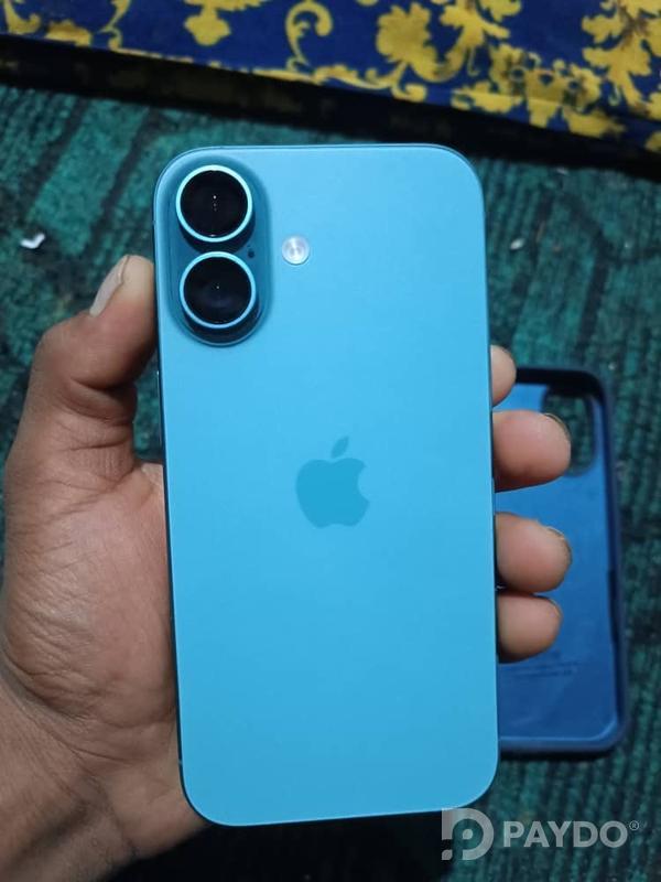 Apple iPhone 16 • 8/128 ГБ • Сине-зеленый