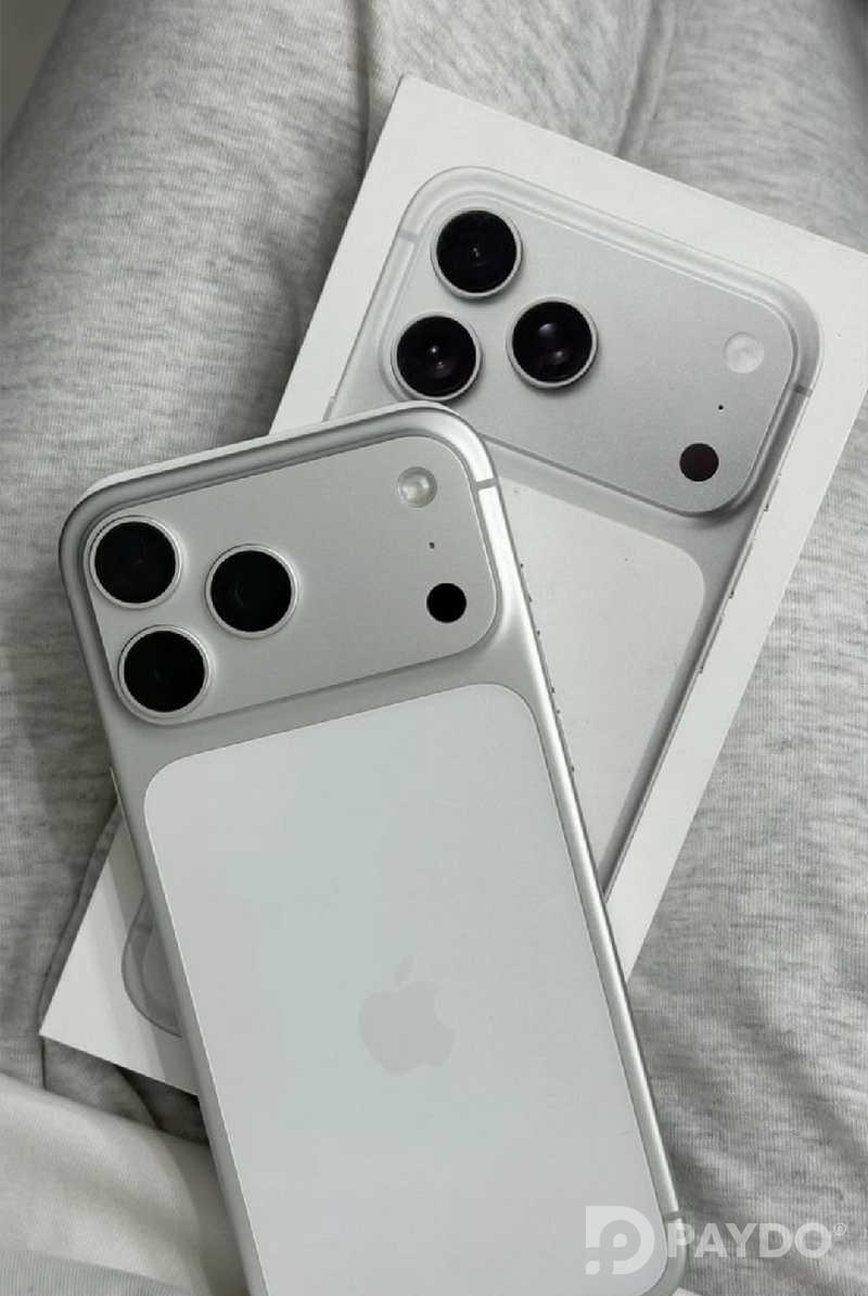 Apple iPhone 17