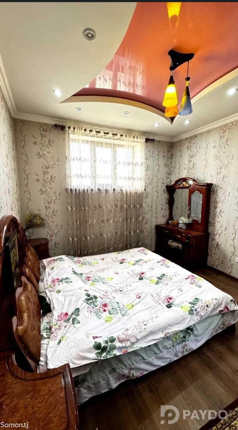 9-room • 3 floor house • Karobolo