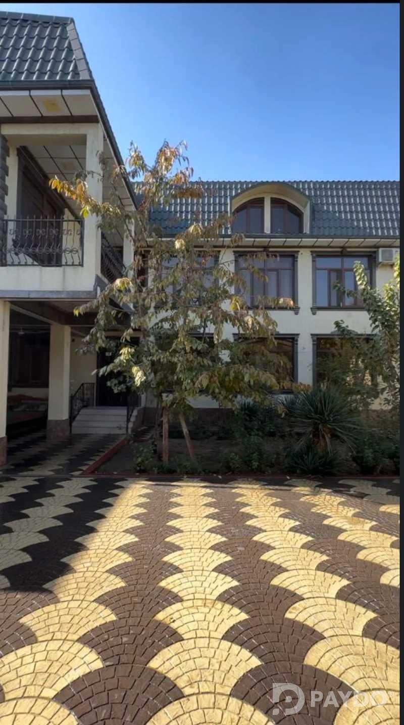 9-room • 3 floor house • Karobolo