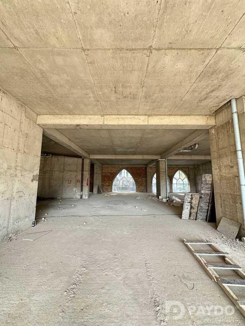Commercial space • Karobolo