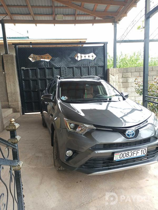 Toyota RAV4 • 2017 y • 2.5 l • Automatic • SUV • All-wheel • Hybrid