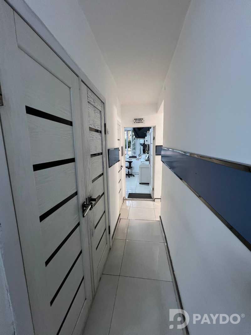 Commercial space • Karobolo