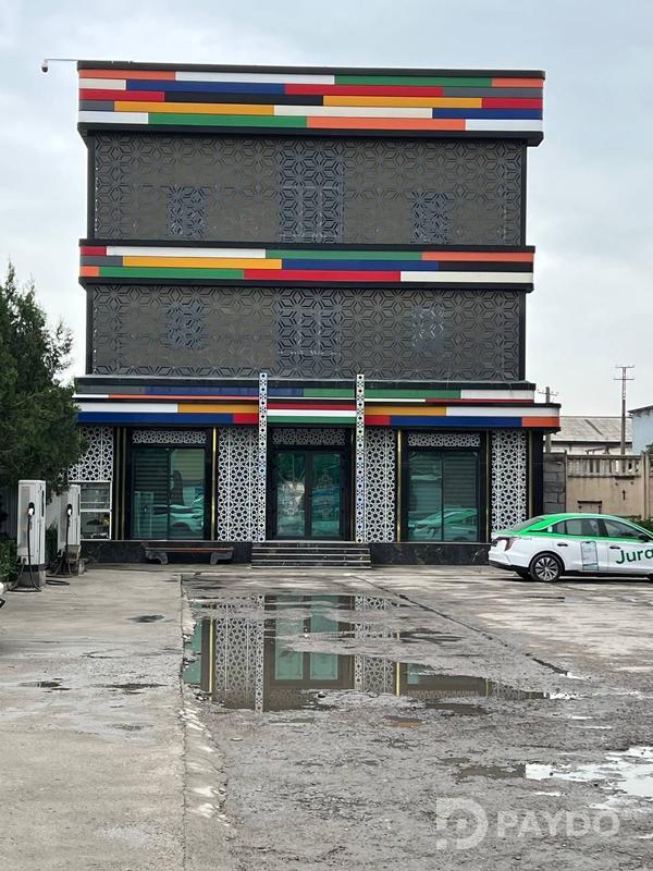 Commercial space