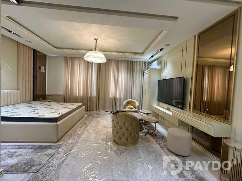 3-комн. • 16 этаж • 232.0 м² • Кароболо