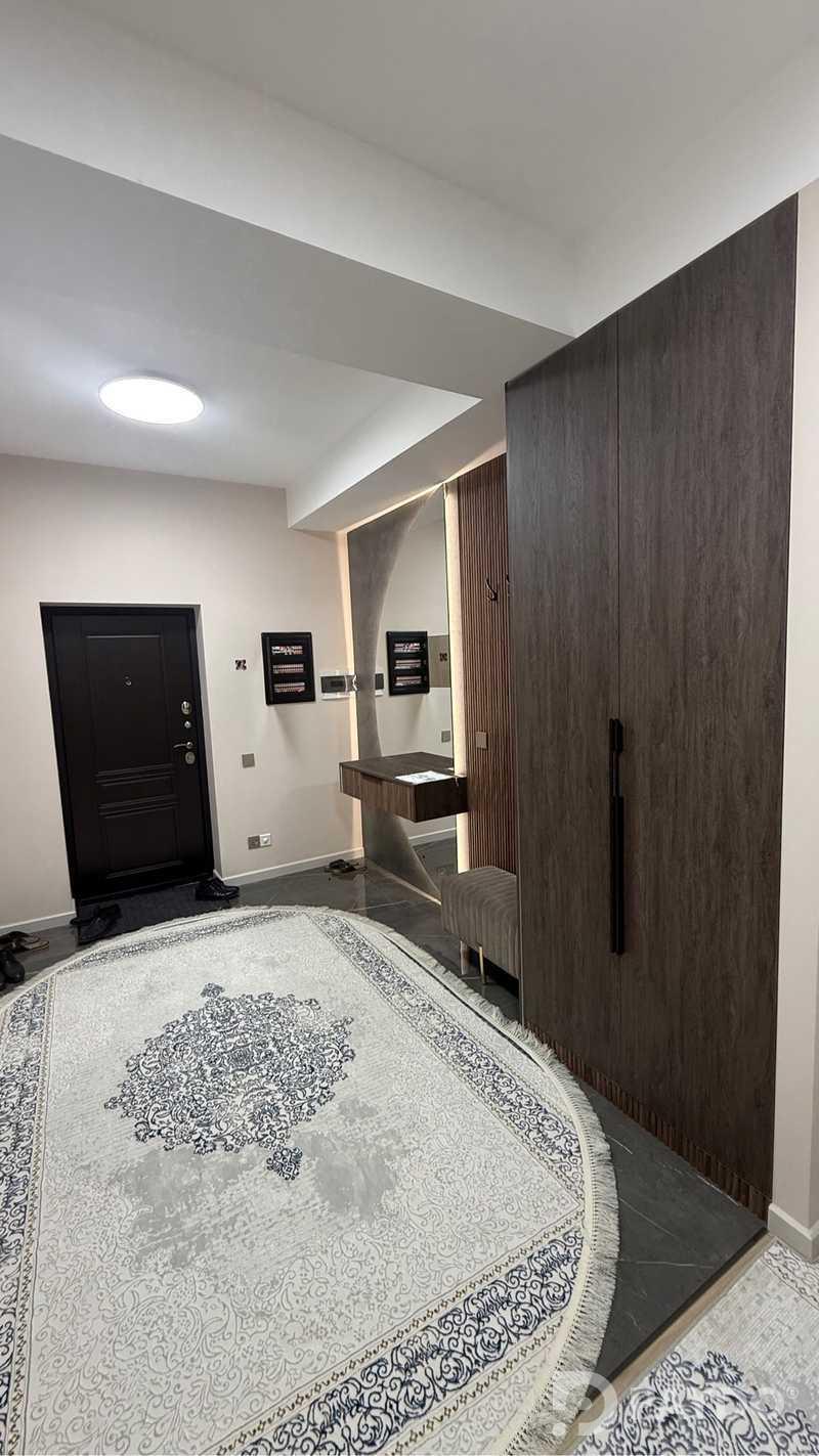 3-комн. • 3 этаж • 156.0 м² • Кароболо