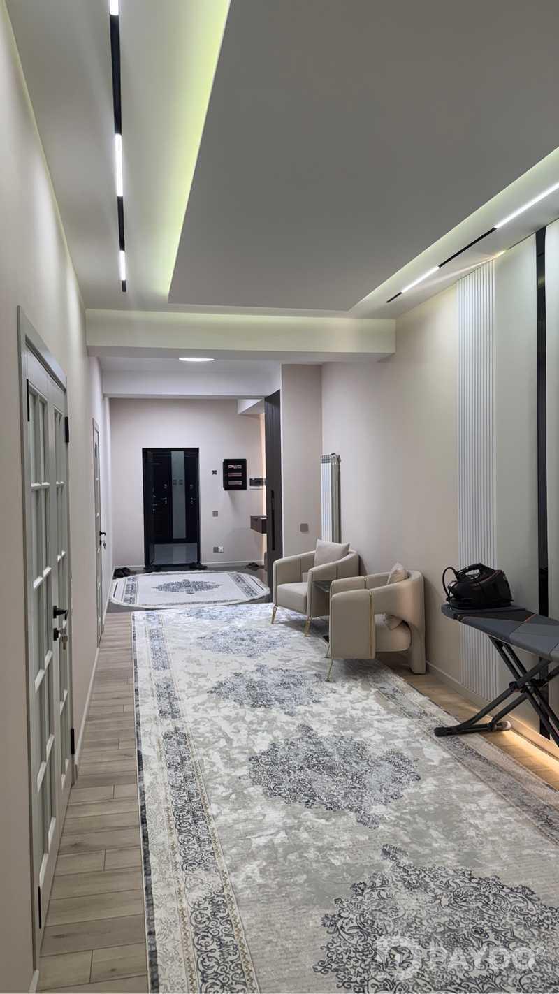 3-комн. • 3 этаж • 156.0 м² • Кароболо