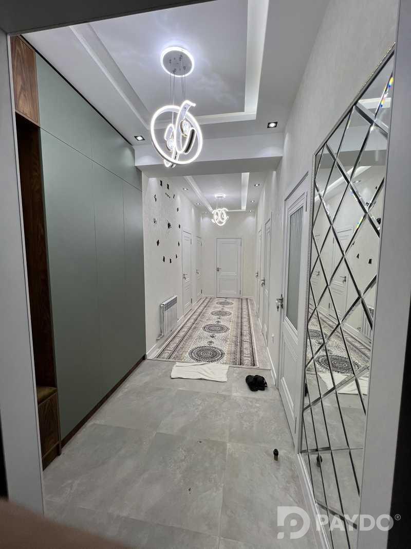 3-комн. • 15 этаж • 80.0 м² • Кароболо