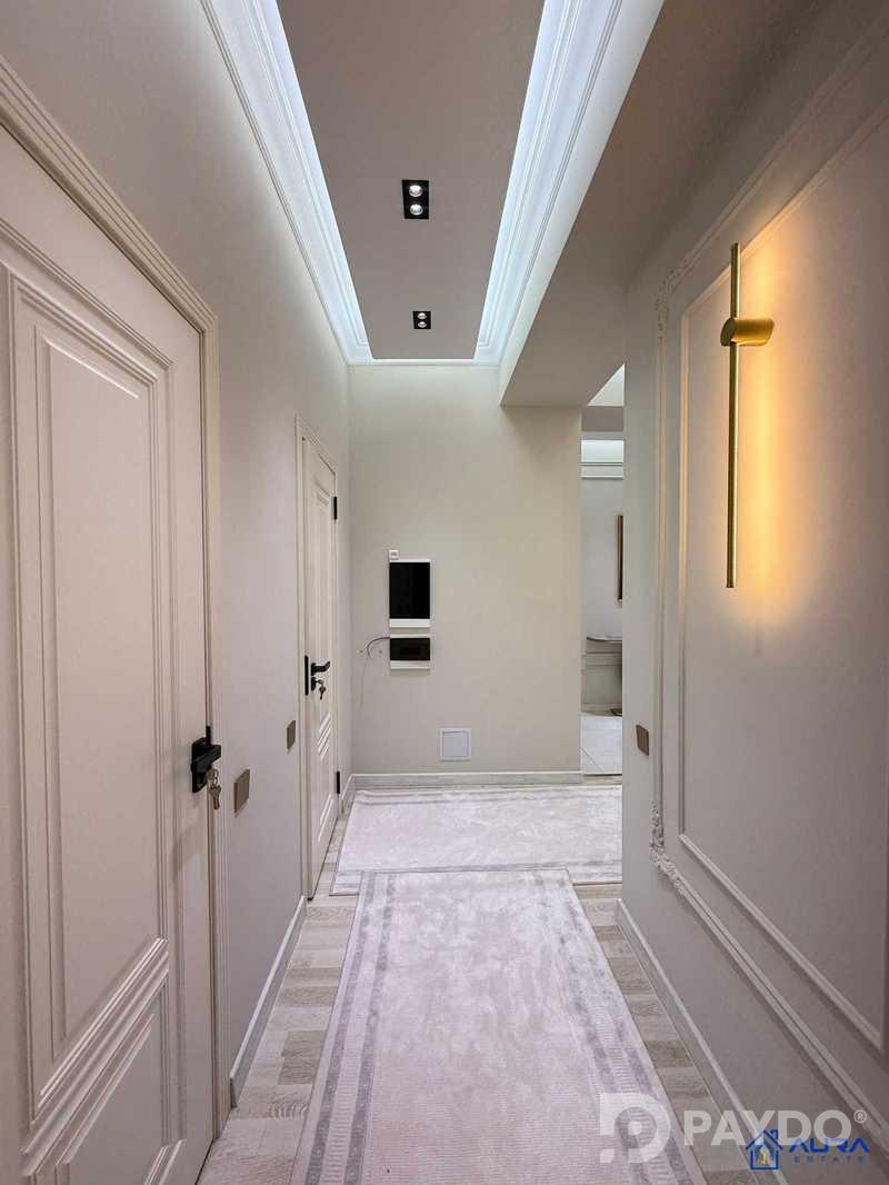 3-room • 21 floor • 103.0 м² • New Building • Karobolo