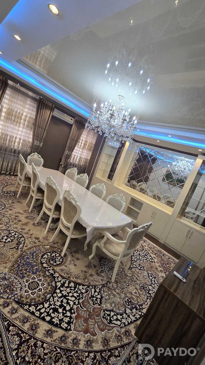 6-комн. • 4 этаж • 300.0 м² • Новостройка