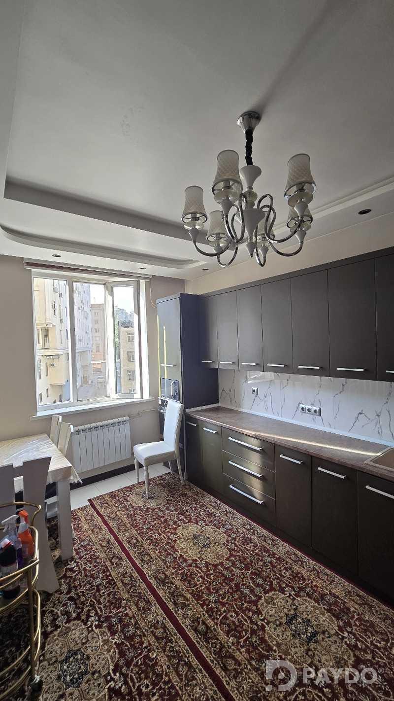 6-комн. • 4 этаж • 300.0 м² • Новостройка