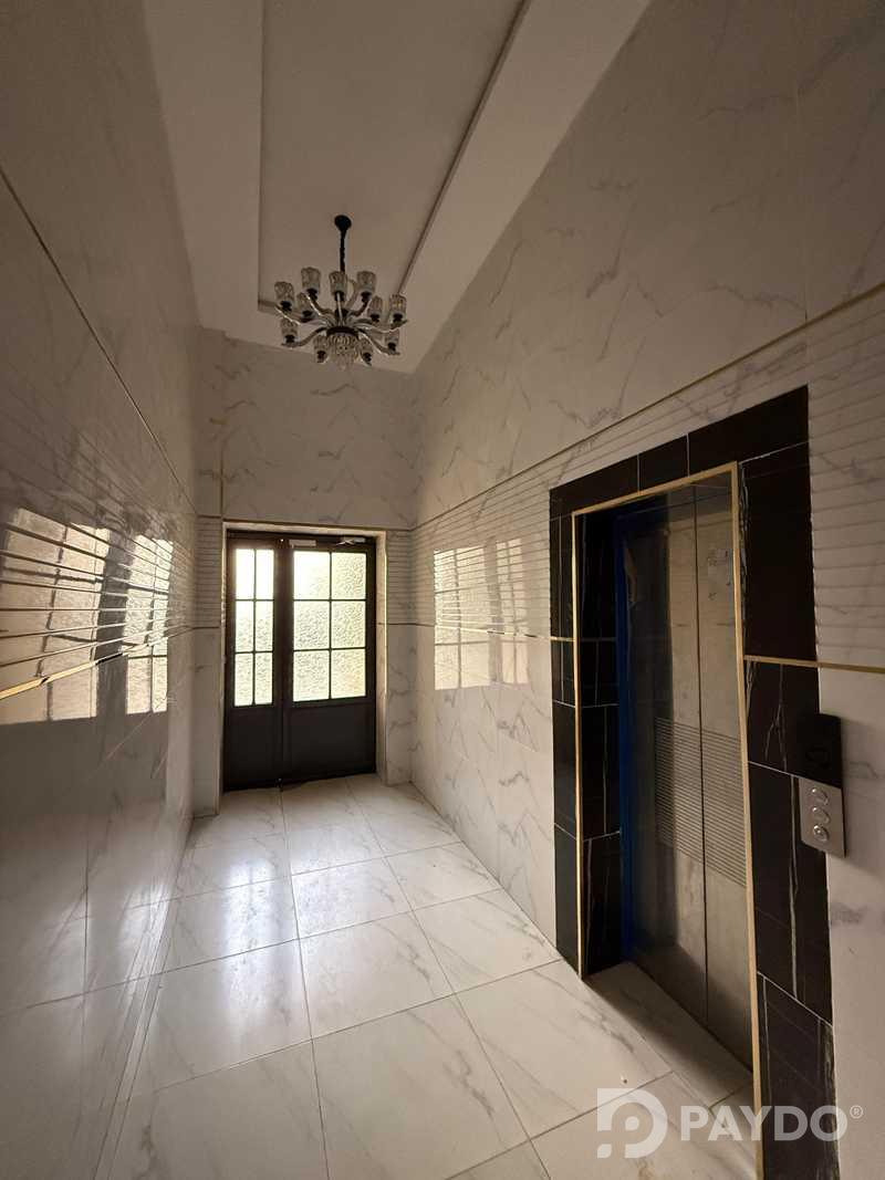 2-хонагӣ • 2 ошёна • 90.0 м² • Бинои нав • Гостиница Hyatt