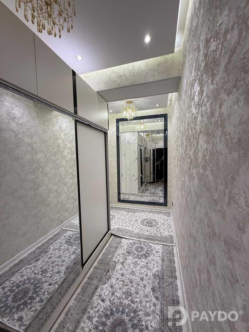 2-хонагӣ • 2 ошёна • 90.0 м² • Бинои нав • Гостиница Hyatt