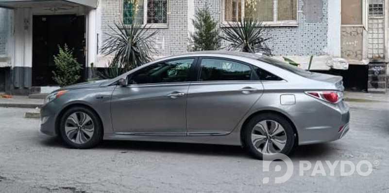 Hyundai Sonata • 2013 y • 2.4 l • Automatic • Sedan • Front-wheel • Hybrid