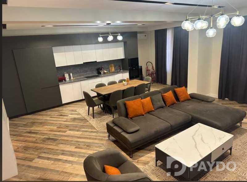 2-комн. • 4 этаж • 105.0 м²