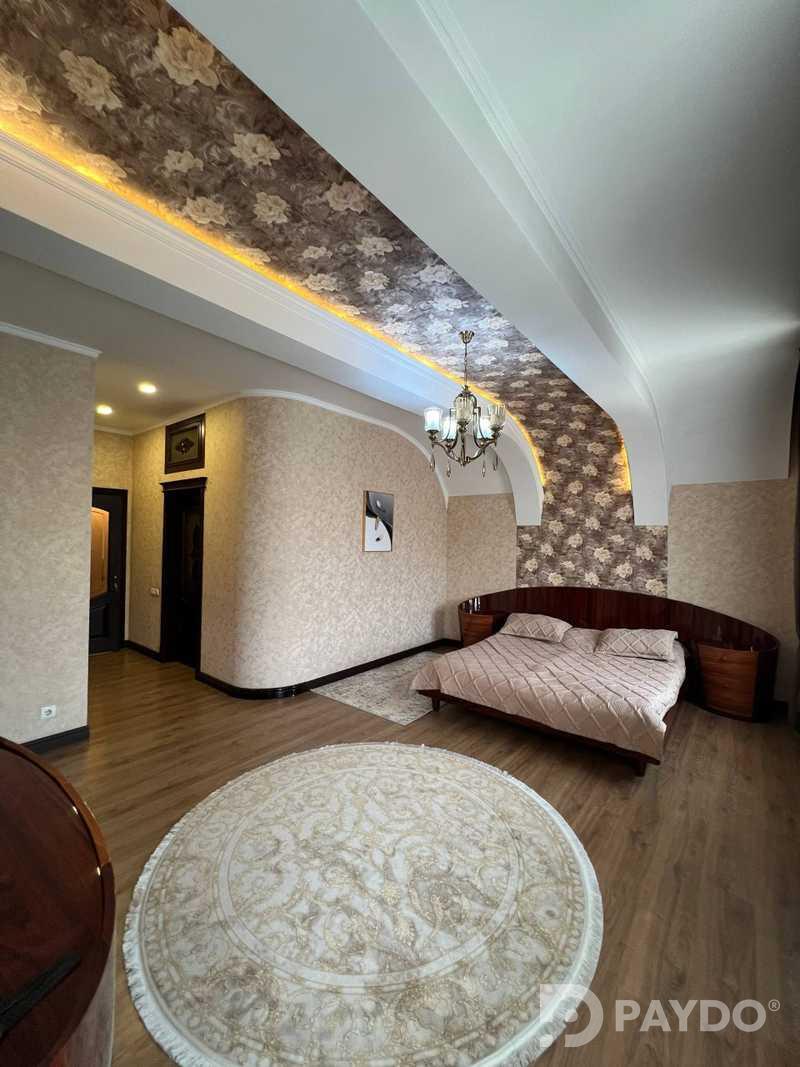 6-комн. • 10 этаж • 270.0 м² • Новостройка