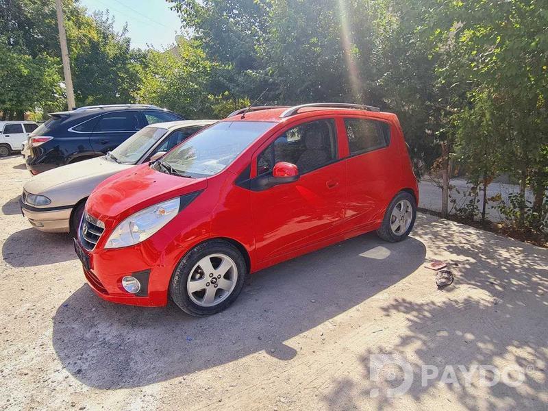 Chevrolet Spark • 2010 y • 1 l • Automatic • Hatchback • Front-wheel • Petrol