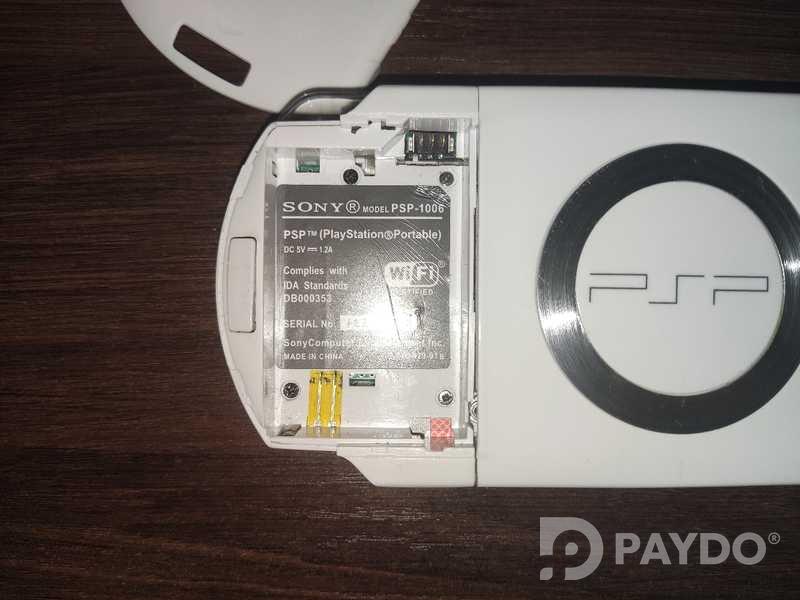 Портативная приставка Sony PSP 1000 FAT