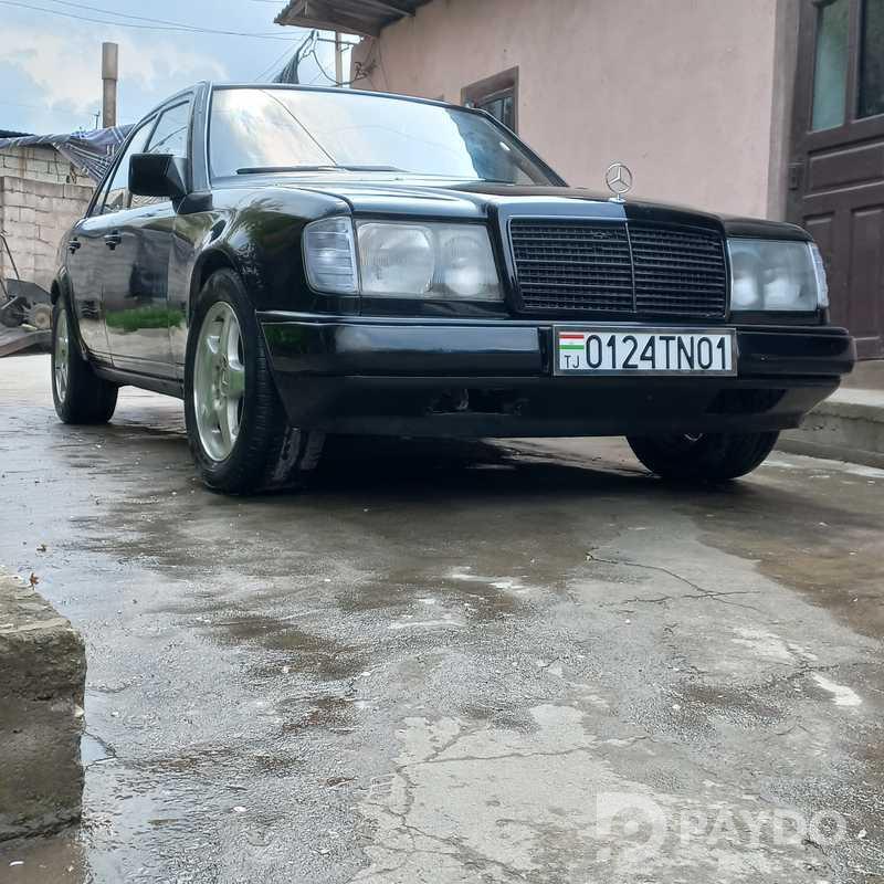 Mercedes-Benz C-class • 1985 y • 2.0 l • Manual • Sedan • Rear-wheel • Petrol