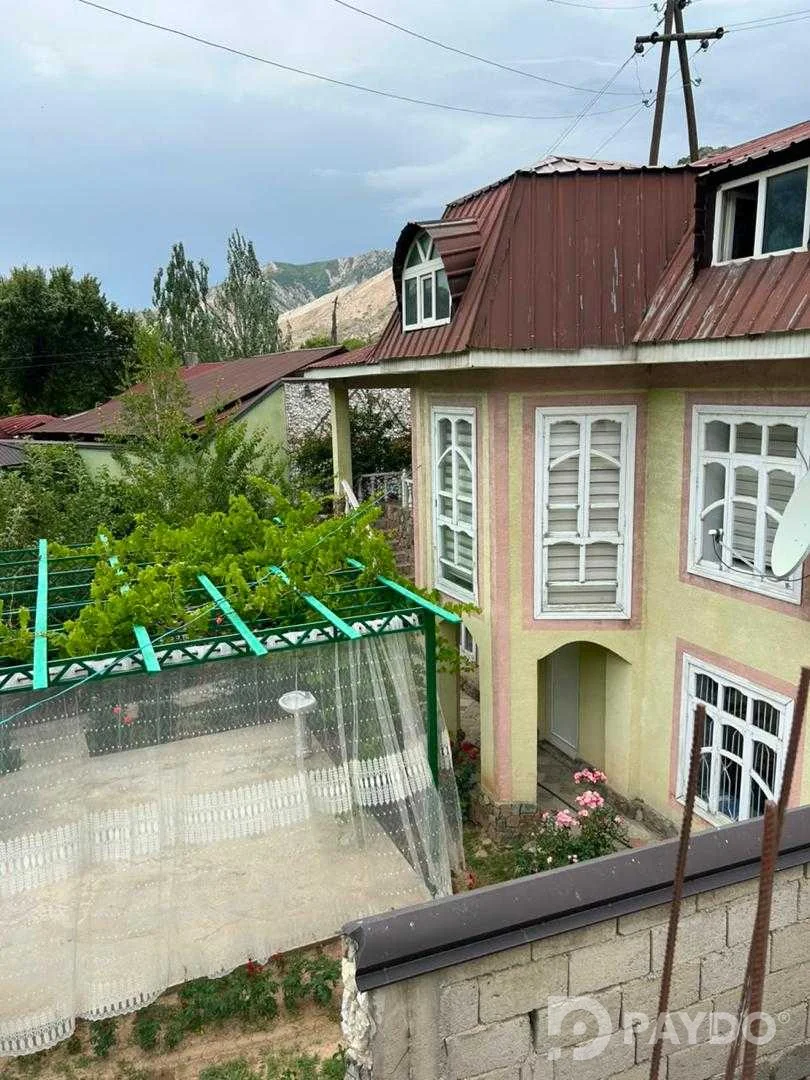 4-room • 2 floor house • 300 м²