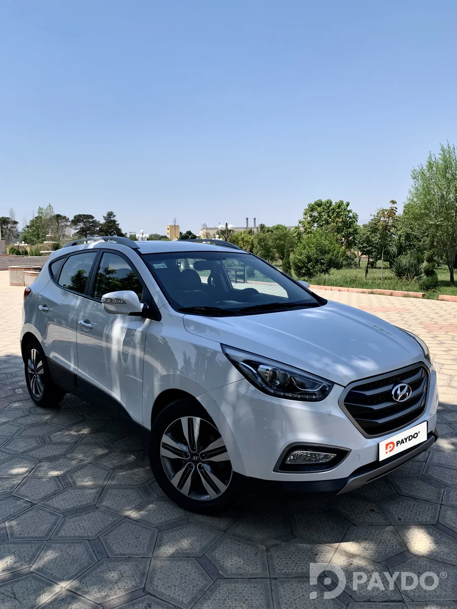 Hyundai Tucson • 2014 y • 2 l • Automatic • SUV • Front-wheel • Diesel