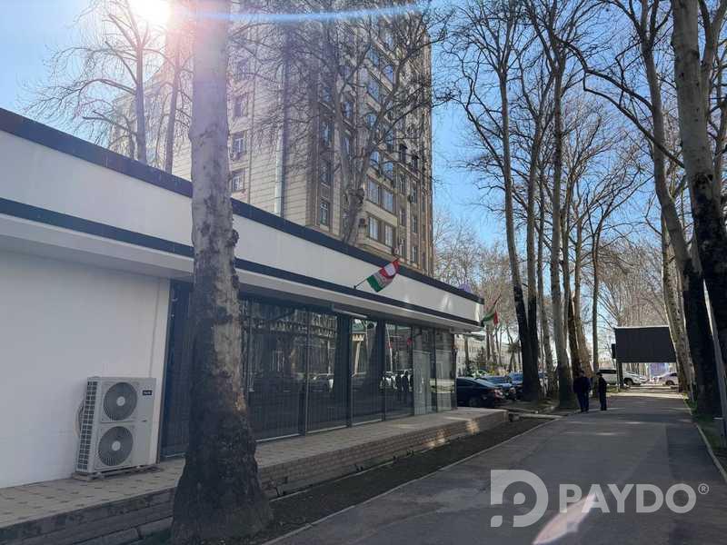 Помещение под свободное назначение • Кароболо