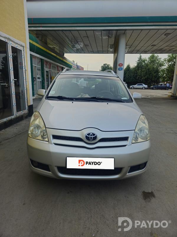 Toyota Verso • 2006 г • 1.6 л • Механика • Универсал • Полный • Бензин