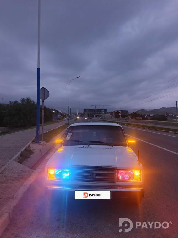 ВАЗ (LADA) 2107 • 2005 г • 1.7 л • Механика • Седан • Задний • Бензин + Газ