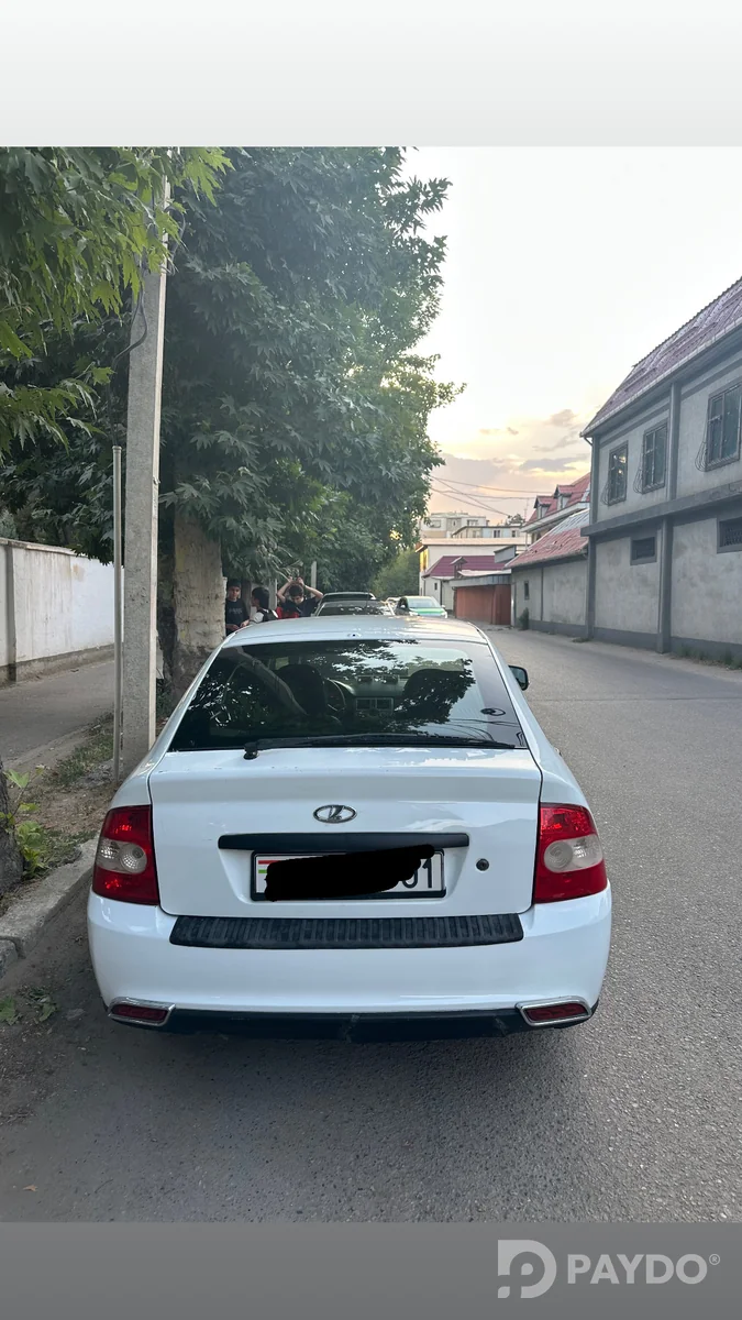 VAZ (LADA) Priora • 2010 y • 1.6 l • Manual • Hatchback • Front-wheel • Petrol