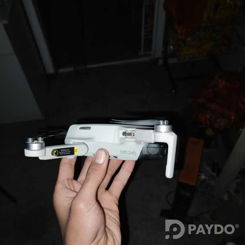 Дрон Dji mavic mini 4