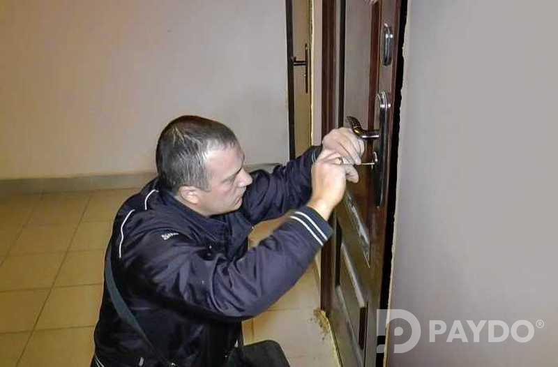 Услуги по вскрытию замков двери