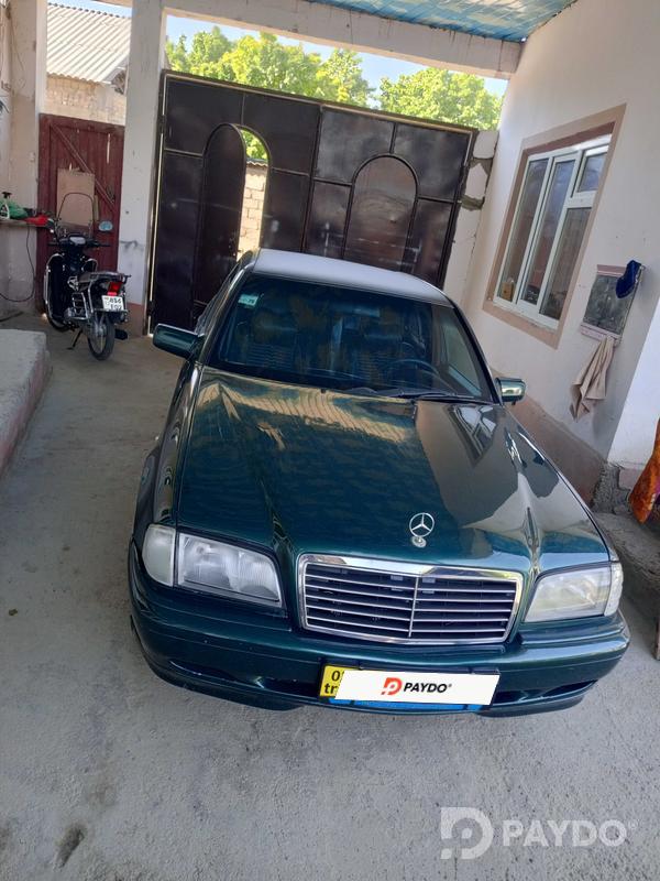 Mercedes-Benz C-класс • 2000 г • 1.8 л • Механика • Седан • Задний • Бензин